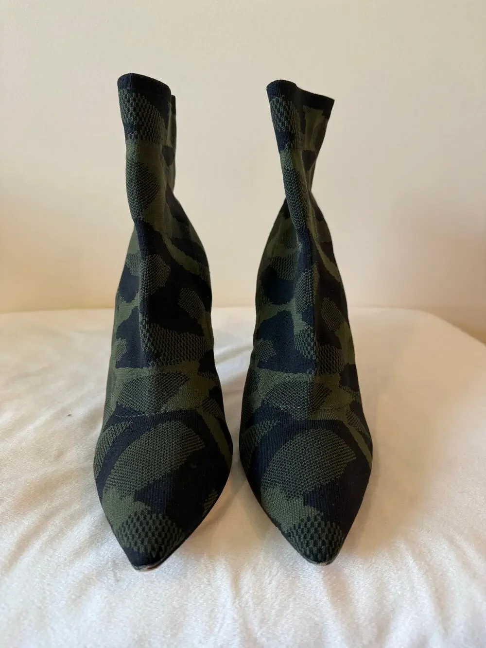 MIA McKinley Ankle Booties Boots Women's Size 9 Green Camouflage Stiletto Heel